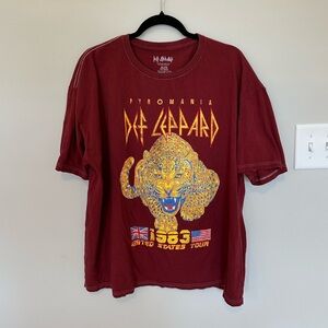 Def Leppard graphic tee